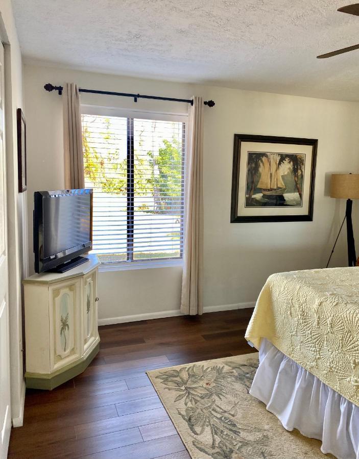 Cypress Retreat Apartment ฟอร์ตไมเยอร์ ภายนอก รูปภาพ